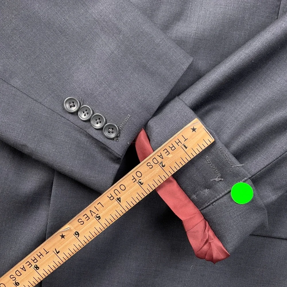 SACARI CLASSIC Suit Mens 56S 48W 26L Charcoal Gray Super 150 Wool Classic Career